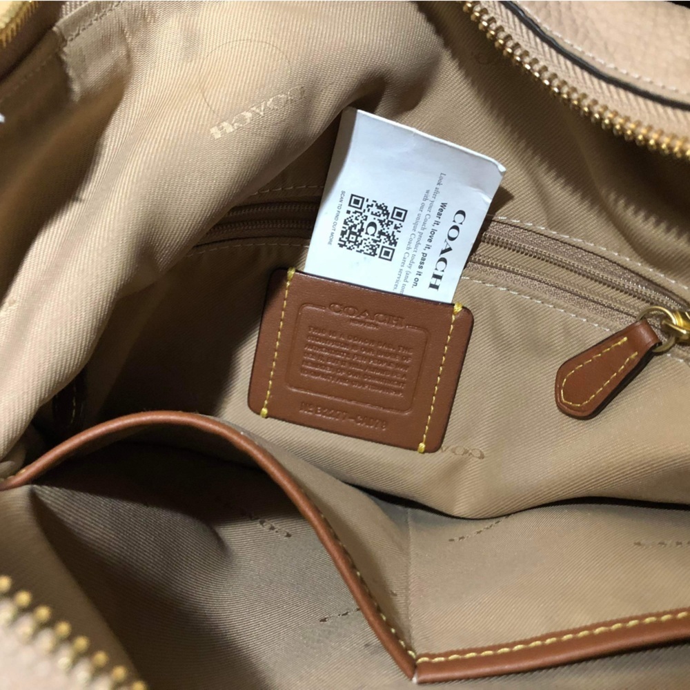 Coach Turnlock Leather Hobo Bag Black In Cream - Picture 9 of 11